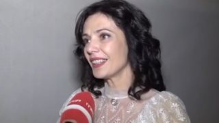 Η αντίδραση της Μαριλίτας Λαμπροπούλου σε ερώτηση για τον Δημήτρη Λάλο: "Και να το θυμόμουν, δεν θα σας το έλεγα"