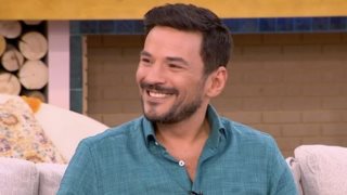 Κώστας Τσουρός: "Δεν καταλαβαίνω τον ντόρο που έγινε με τον Γιώργο Μαρίνο - Όλα έγιναν με συναίνεση, ποιος τον εξέθεσε πραγματικά;"