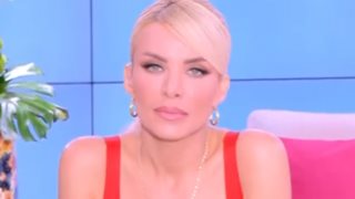 Κατερίνα Καινούργιου: "Πήγα στον πλαστικό και μου είπε ότι αυτό είναι το μόνο σημείο που δεν παίρνει χειρουργείο"
