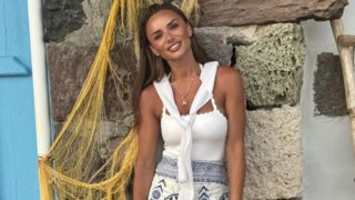 Οι φωτογραφίες από τις καλοκαιρινές διακοπές της Ελένης Τσολάκη στη Μήλο