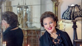 Η  Μάρα Μεϊμαρίδη επιστρέφει με τη συνέχεια του βιβλίου "Oι Μάγισσες της Σμύρνης"