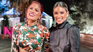 Αθηνά Οικονομάκου &amp; Μαίρη Συνατσάκη για πίτσα με τις συνεργάτιδές τους στο Νέο Ψυχικό