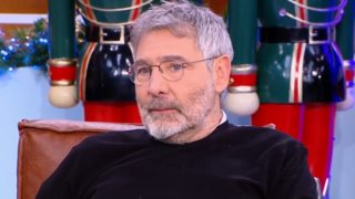 Θοδωρής Αθερίδης: &quot;Είμαι ερωτευμένος με τη Σμαράγδα Καρύδη και τα 22 χρόνια&quot;