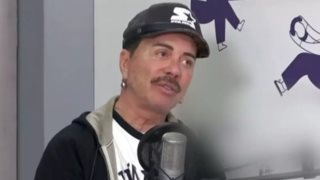 Λάκης Γαβαλάς: "Στη φυλακή είχα μηδέν λίμπιντο, δεν ξέρω αν βάζουν κάτι στο φαγητό"