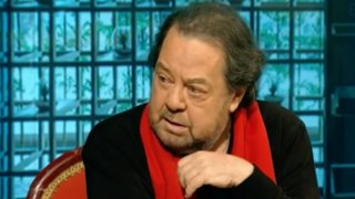 Γιάννης Πάριος "Το κουβαλάω που δεν μπόρεσα να κρατήσω ζωντανό τον πατέρα μου"