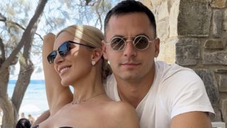 Κατερίνα Καινούργιου &amp; Παναγιώτης Κουτσουμπής σε τρυφερά στιγμιότυπα στην Ισπανία