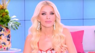 Ξέσπασε η Κατερίνα Καινούργιου: "Φτάνει πια! Την Παπαρίζου τη ρωτούν για τα κιλά και εμένα για τις πλαστικές"