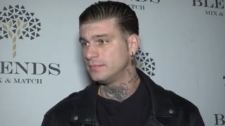 Η αιχμηρή απάντηση του Στηβ Μιλάτου για τον Fipster: "Δεν με ενδιαφέρει σαν άνθρωπος, δεν κολλάνε τα χνώτα μας"