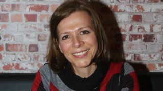 Σπάνια βραδινή έξοδος για τη Ράνια Σχίζα με τον σύζυγο της