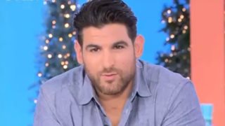 Ετεοκλής Παύλου: "Κοιτάξτε τον εαυτό σας πρώτα και μετά εμάς"