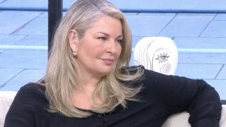 Ελισάβετ Μουτάφη: "Ήμασταν στο νεκροταφείο με την Πέγκυ Τρικαλιώτη - Μου στέλνει τη φωτογραφία και αλλάζω χρώμα"