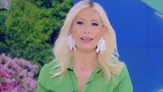 Μαρία Μπακοδήμου: &quot; Έχω πάρει τηλέφωνο στο 100 - Δεν είπα ότι είμαι η Μπακοδήμου, δεν με εξυπηρέτησε για αυτό&quot;