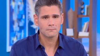 Η αιχμηρή ατάκα του Δημήτρη Ουγγαρέζου: "Μόστρα, μόνο φιγούρα, καμία ουσία, τίποτα"