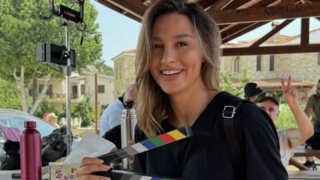 Η Ναυσικά Παναγιωτακοπούλου στα γυρίσματα της &quot;Γης της ελιάς&quot;: &quot;Δεν έχω λόγια να εκφράσω το πόσο τυχερή νιώθω...&quot;