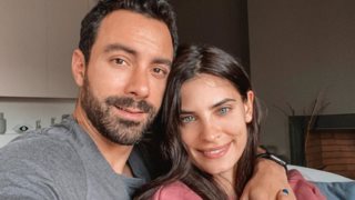 Χριστίνα Μπόμπα &amp; Σάκης Τανιμανίδης έφτιαξαν prive παιδική χαρά για τις κόρες τους