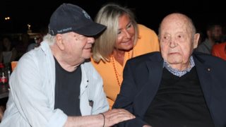 Ο Γιώργος Κατσαρός αποχαιρετά τον Μίμη Πλέσσα: &quot;Ακόμα και τον γάμο του με τη Λουκίλα τον χρωστάει σε μένα&quot;