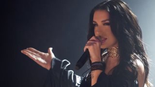 Η Ιουλία Καλλιμάνη αποκάλυψε αν θα την δούμε στο νέο J2US