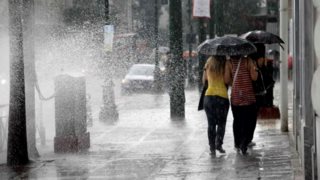 Νέο έκτακτο δελτίο καιρού: Επιδείνωση από το βράδυ με καταιγίδες και πτώση θερμοκρασίας - Θα χτυπηθεί και η Αττική