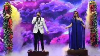 J2US | Δε θα αναγνωρίζετε τη Γωγώ Τσαμπά στην &quot;Άνοιξη&quot; της Βόσσου