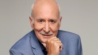 Ο Γιώργος Παπαδάκης περιγράφει όσα έζησε στην πυρκαγιά στην Πεντέλη: "Έβρεχε φωτιά"