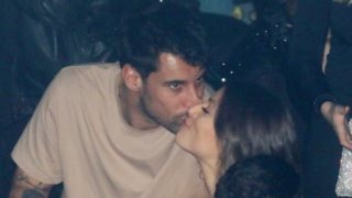 Ο Γιώργος Πρίντεζης και η Στέλλα Κωστοπούλου full in love σε σπάνια βραδινή έξοδο