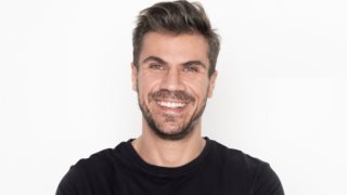 &quot;Δεν μπορώ να βλέπω άλλο την εκπομπή του Άκη Πετρετζίκη&quot;