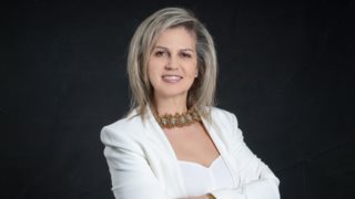 Βάσω Γεωργιάδου | Ατομική έκθεση ζωγραφικής "Τα όνειρα που σου έδωσαν φτερά" στο Ίδρυμα Εικαστικών Τεχνών Τσιχριτζή