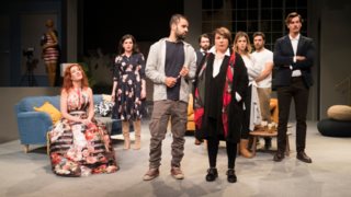 "Όποιος θέλει να χωρίσει να σηκώσει το χέρι του" για 3η χρονιά στο θεάτρο "ΗΒΗ"