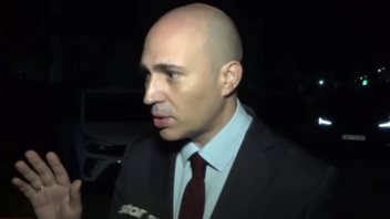 O Κωνσταντίνος Μπογδάνος απαντά στα σενάρια παραίτησης και άλλου συνεργάτη του