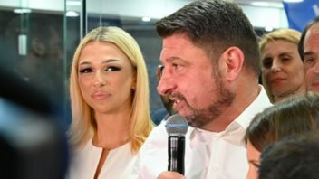 Ιωάννα Χαρδαλιά: &quot;Δεν είμαι αυτό που νομίζουν, &#39;Η κόρη του Χαρδαλιά&#39;. Το λέμε, δεν είναι ψέμα&quot;