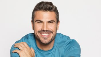 Σοκαριστικός τραυματισμός για τον Άκη Πετρετζίκη: "Ο πόνος είναι αφόρητος"