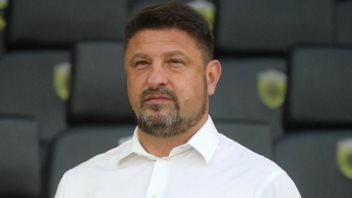 Δύσκολες ώρες για τον Νίκο Χαρδαλιά