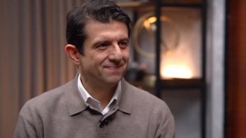 Ο Μιχάλης Οικονόμου εξομολογείται για την υιοθεσία του γιου του: "Το λέω και ανατριχιάζω"