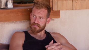 Έντονος εκνευρισμός στη Φάρμα: &quot;Κλέβει τις προμήθειες της ομάδας&quot;