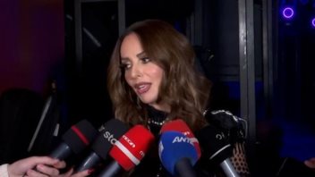 Η απάντηση της Μπέττυς Μαγγίρα για τα αρνητικά σχόλια: "Δεν ξέρω αν αναφέρθηκε στα δικά μου αγγλικά"