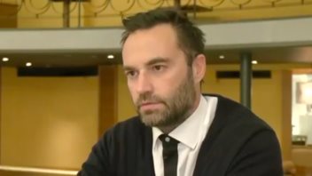 Κώστας Φραγκολιάς: "Ούτε την έχω πέσει ούτε μου την έχουν πέσει στο θέατρο"