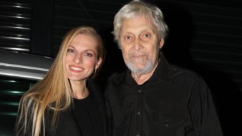 Η Σάρα Εσκενάζυ στο πρώτο μήνυμα μετά τον θάνατο του πατέρα της