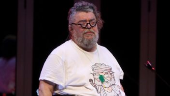 Δύσκολες ώρες για τον Σταμάτη Κραουνάκη