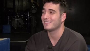 Ο Γιώργος Κακοσαίος αποκαλύπτει για τη μητέρα του: &quot;Όπως έκανε και στον πατέρα μου...&quot;