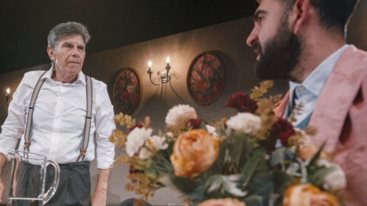 Γιαννης Μπεζος &amp; Αντον Τσεχωφ: Μια απολαυστικη κωμικη συναντηση!