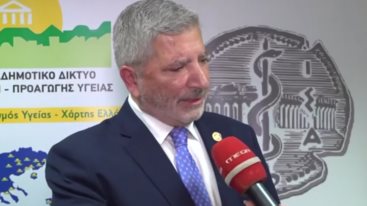 Ο Γιωργος Πατουλης στην παρουσιαση βιβλιου του | Η ηχηρη απουσια του μεγαλυτερου γιου του