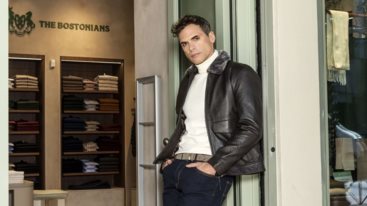 Ο Γιωργος Παπαγεωργιου βρηκε τα must-have κομματια για τον χειμωνα