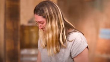 Φαρμα | Ξεσπασε σε κλαματα η Βαλεντινα με τα σχολια των συμπαικτων της: &quot;Τι λετε καλε;&quot;