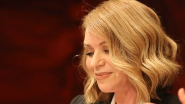 Η Ελλη Σταη μιλα για τον Γιωργο Παπαδακη: "Αυτο ηταν ενα σοκ για ολους μας"