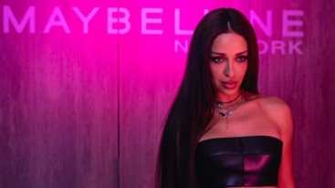 Διασημες Εμφανισεις | Η Maybelline και η Ελενη Φουρειρα παρουσιασαν το πιο hot speakeasy experience για πρωτη φορα στην Ελλαδα