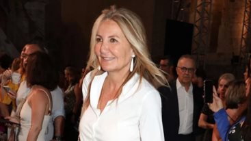 Mαρεβα Μητσοτακη | Οι δυο εμφανισεις στην Αιγυπτο και το ιδιαιτερο Ζeus+Δione φορεμα