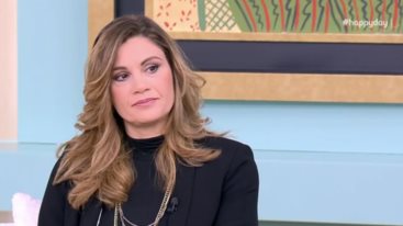 Αννα - Μαρια Παπαχαραλαμπους: "Διαγνωστηκα απο το αυτοανοσο αγκυλοποιητικη σπονδυλοαρθριτιδα"