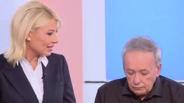 Ανδρεας Μικρουτσικος: "Εχω ακομα και παιδικη εικονα απο τον Σαββοπουλο"