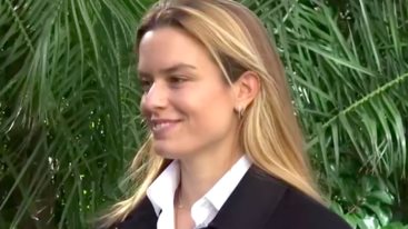 Η Μαρια Σακκαρη αποκαλυπτει για τον γαμο με τον Κωνσταντινο Μητσοτακη: "Σιγουρα θα γινει στην Κρητη"