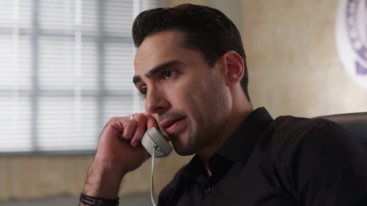 Η γη της Ελιας | Ο Παυλης μαθαινει σκληρες αληθειες για τη Δαφνη &amp; η Ασπασια καταρρεει μεσα στη φυλακη